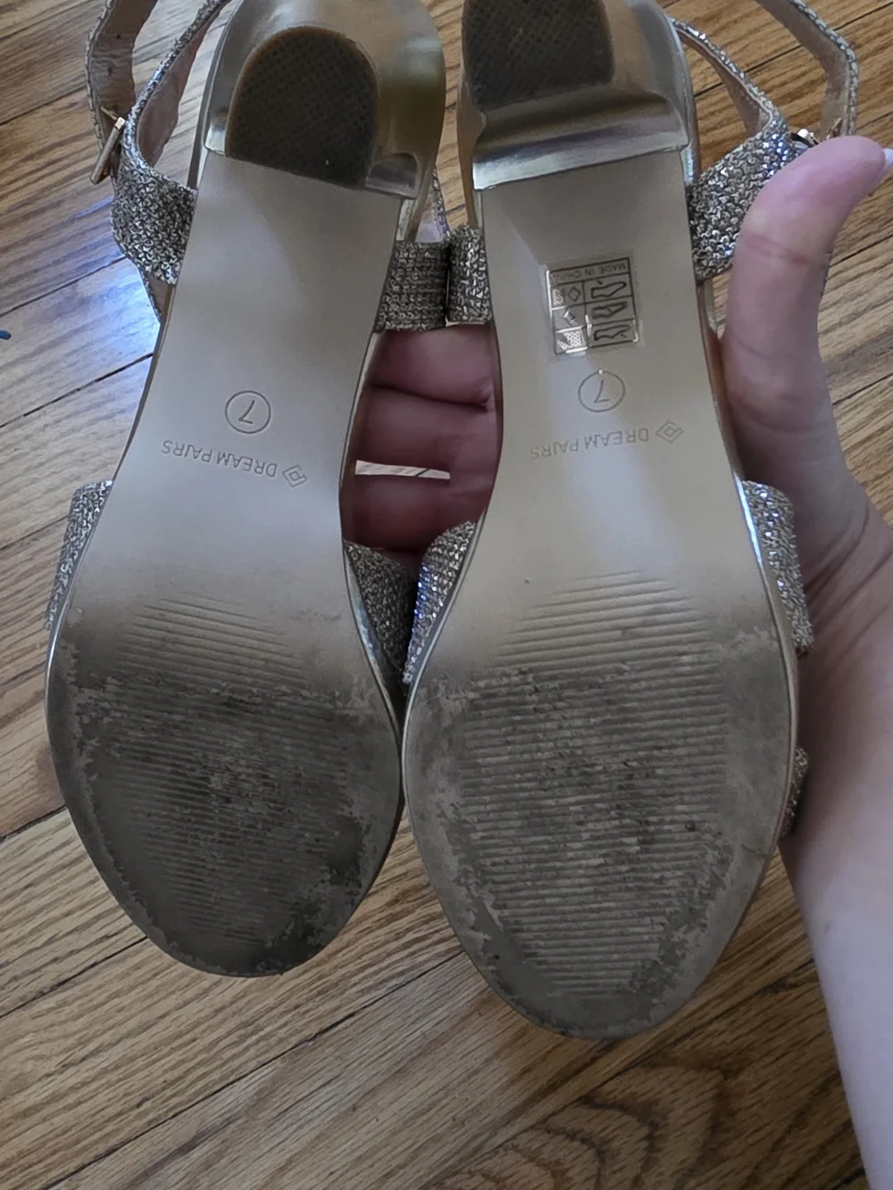 DREAM PAIRS Chunky Heel Ankle Strap Sandals Size 7